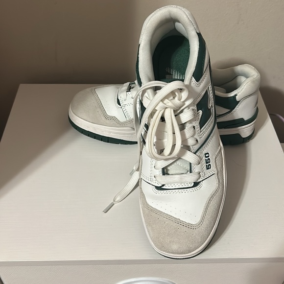 New Balance 550 Sneakers - White and Dark Green - Picture 3 of 4